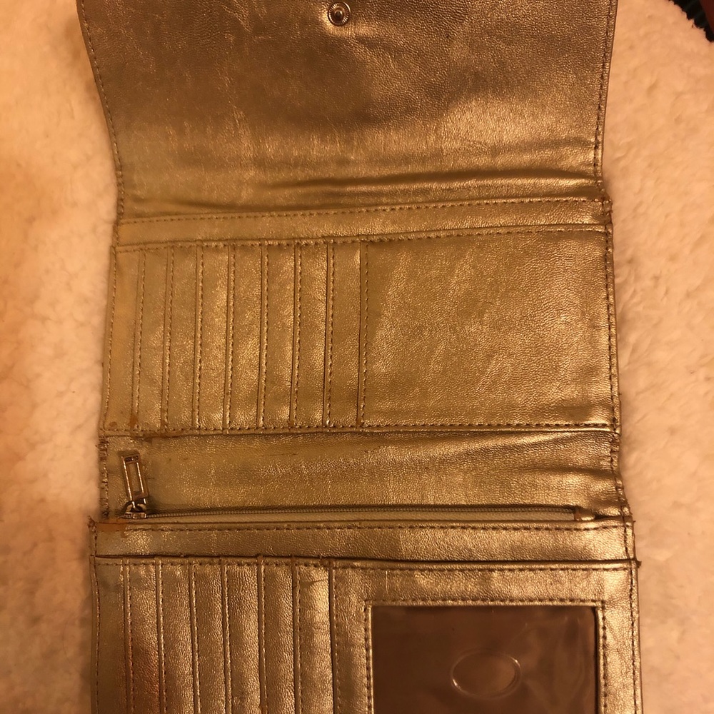 Guess Wallet - Picture 2 of 3
